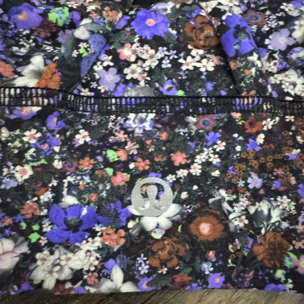 Lululemon Energy Bra Longline Flower Pop Multi Strappy Sports Bra Size 4